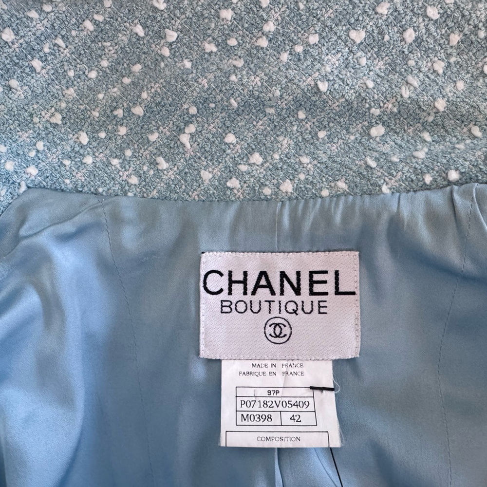 Chanel 1997 Blue White Princess Diana Tweed Suit. - Picture 3 of 16